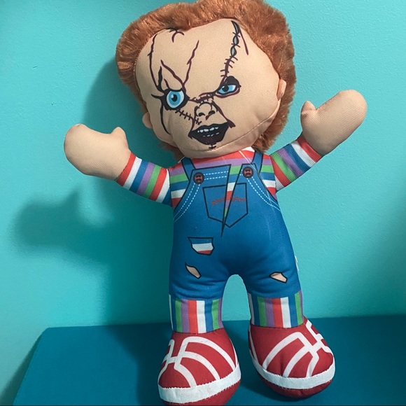 chucky stuffed doll